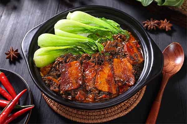 合作煲一绝广式煲仔饭，成功没有奇迹只有轨迹